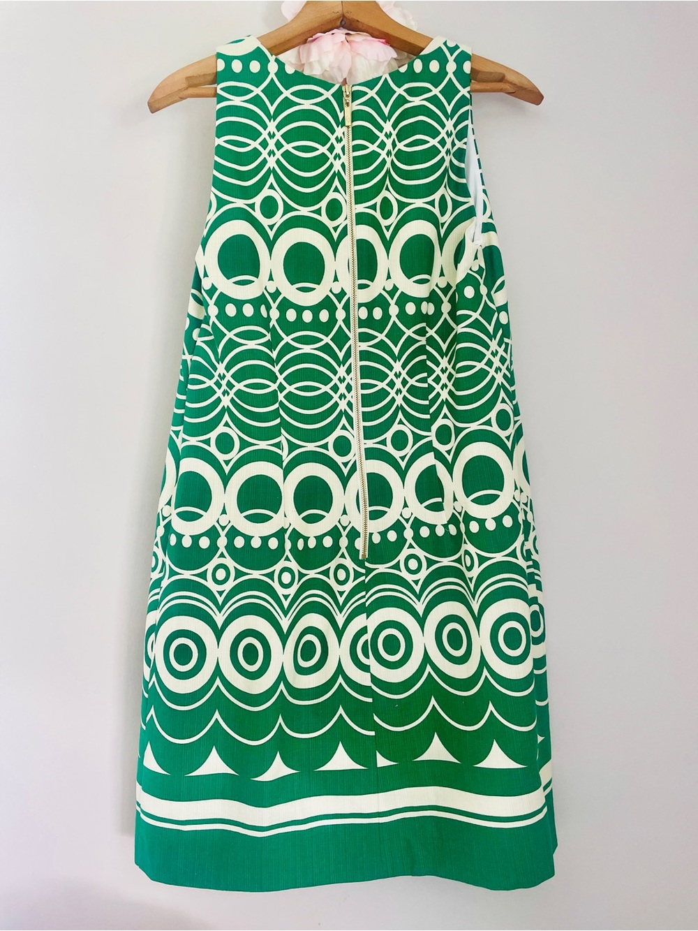 Eliza J. Green White Geometric
Patterned Sleeveless Lined
Dress 8 Circles - Picture 3 of 10